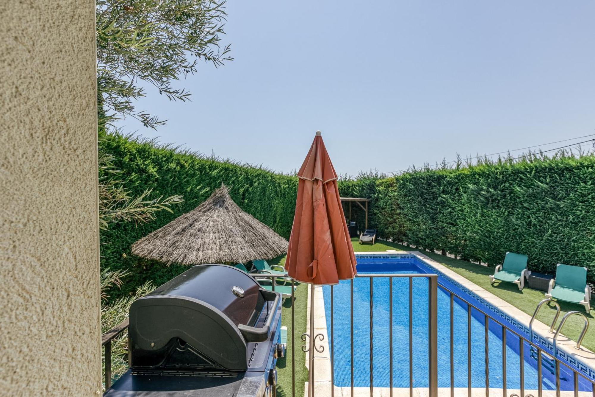 Fantastic Family Villa L'Estartit Exterior foto